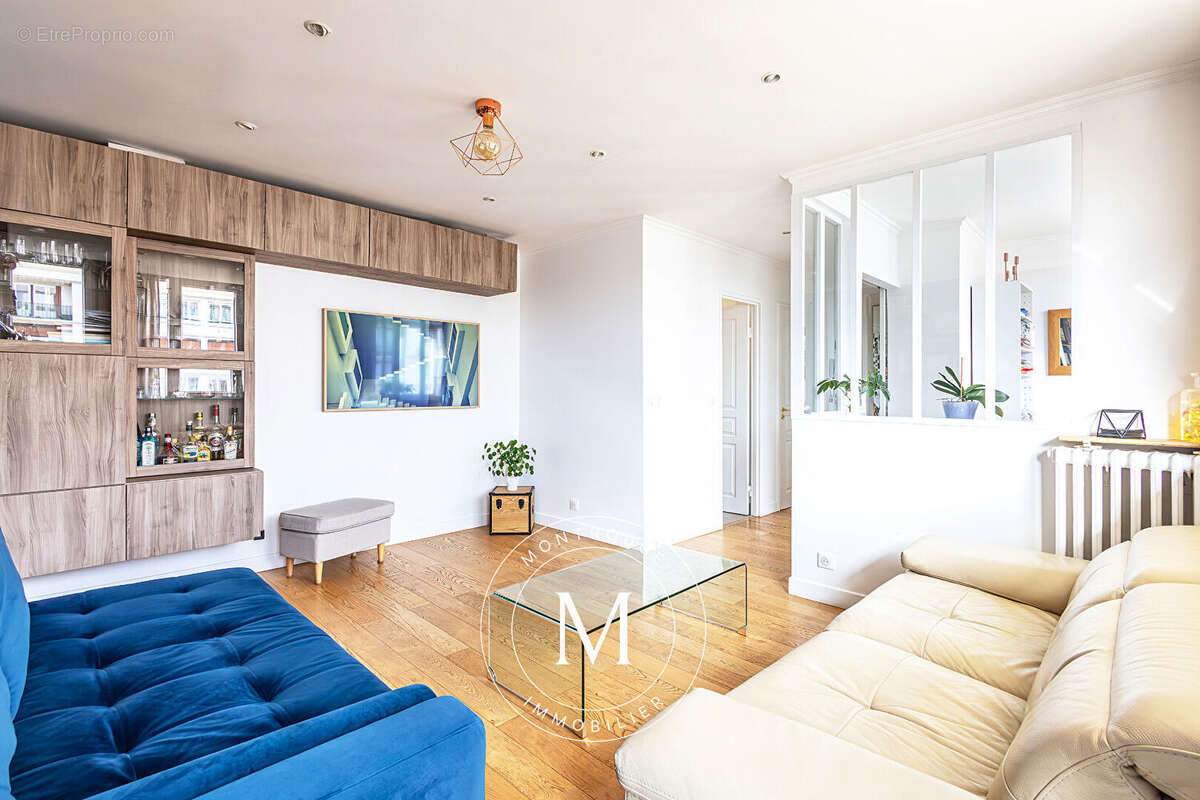 Appartement à MONTROUGE