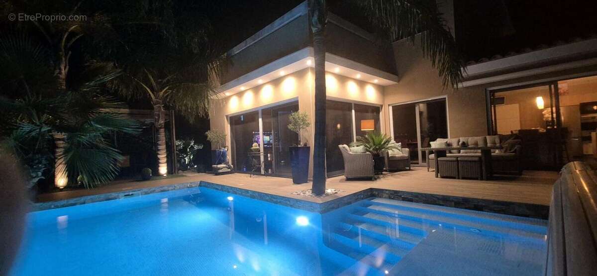 Maison à SAINT-JEAN-LASSEILLE