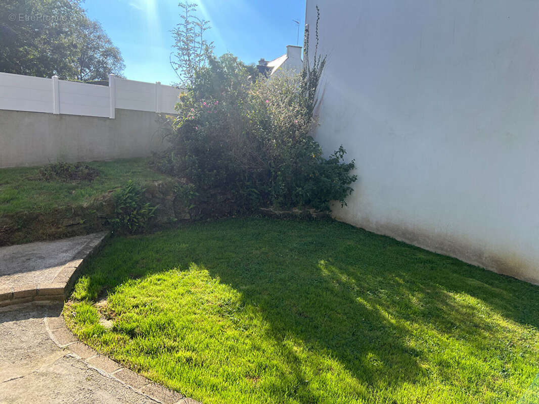 Maison à LANDREVARZEC