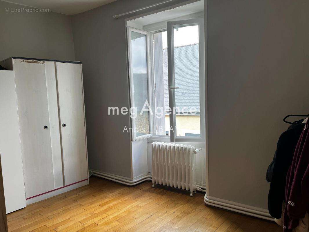 Maison à SAINT-DENIS-D&#039;ORQUES