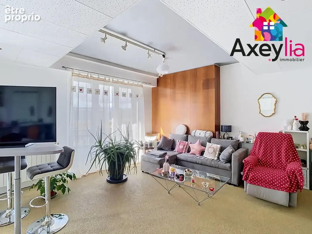 A vendre- roanne - appartement  3 chambres- - photo 3