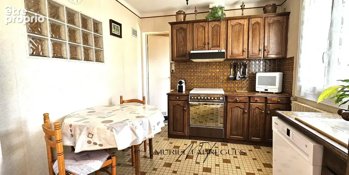 Maison T6 à Castelnaudary de 120m2, 4 CH, jardin, garage, DPE en D, proche commerce - photo 8