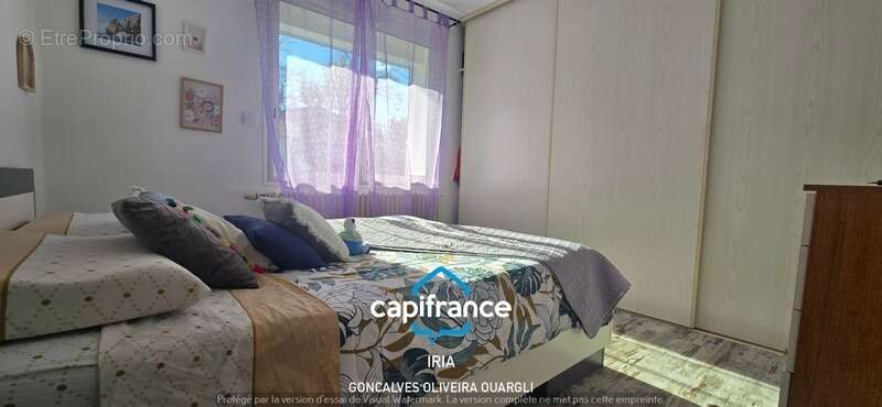 Maison en pierre semi-enterrée à vendre 5 pièces PUJOLS (47) - photo 8