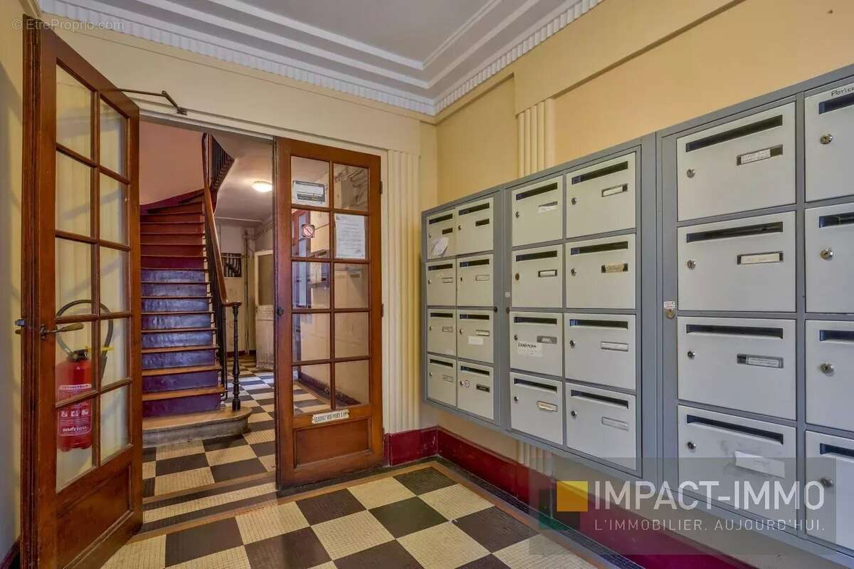 Appartement à ASNIERES-SUR-SEINE