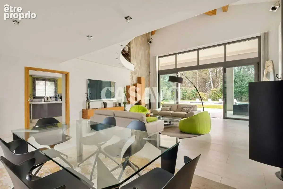 Vente Maison 6 pièces de 272m² - 13390 Auriol - photo 5