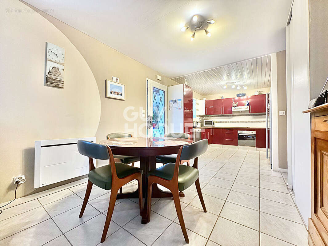 Maison à GUJAN-MESTRAS