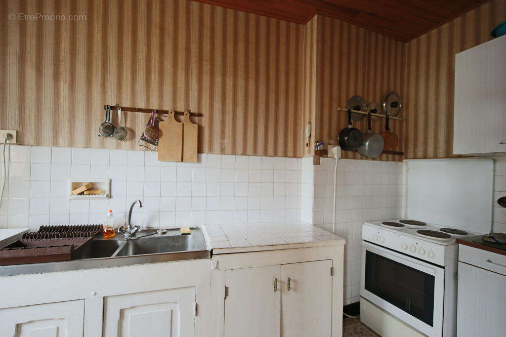 Maison à CHISSEY-EN-MORVAN