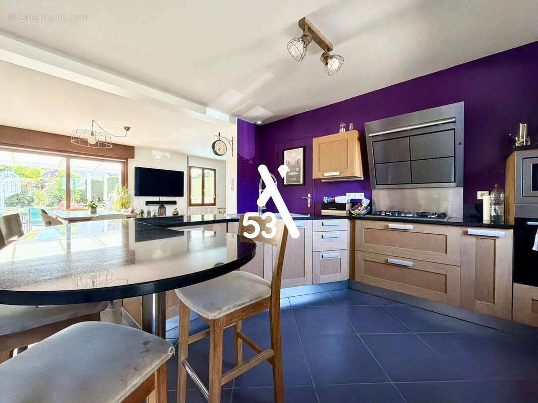 Maison 145 m² à Tilques  - photo 4