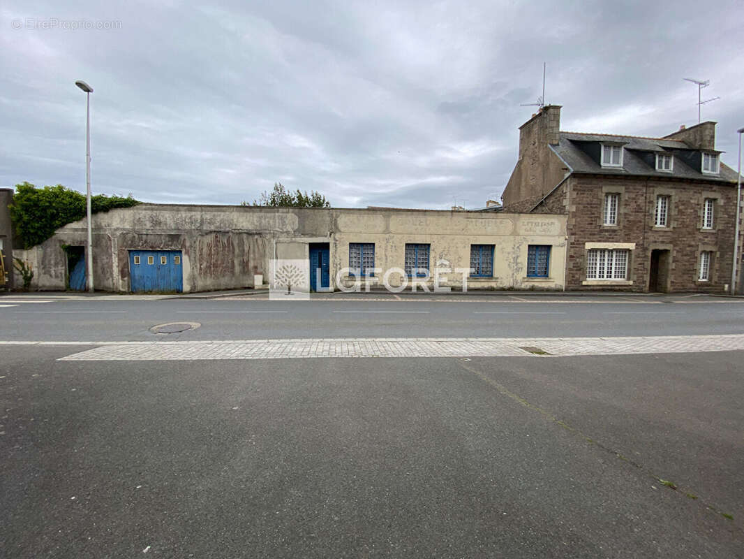 Maison avec dependance et garage Paimpol 6 pièce(s) 235 m2 - photo 13