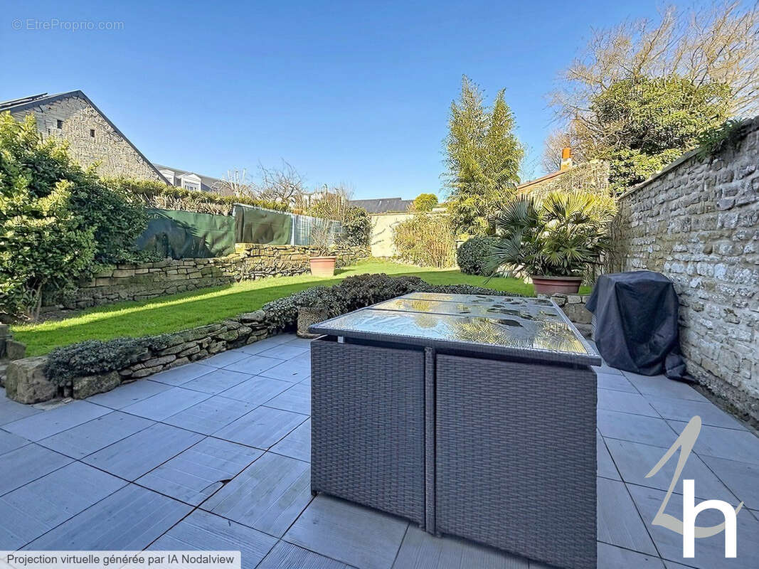 Maison à BRETTEVILLE-SUR-ODON