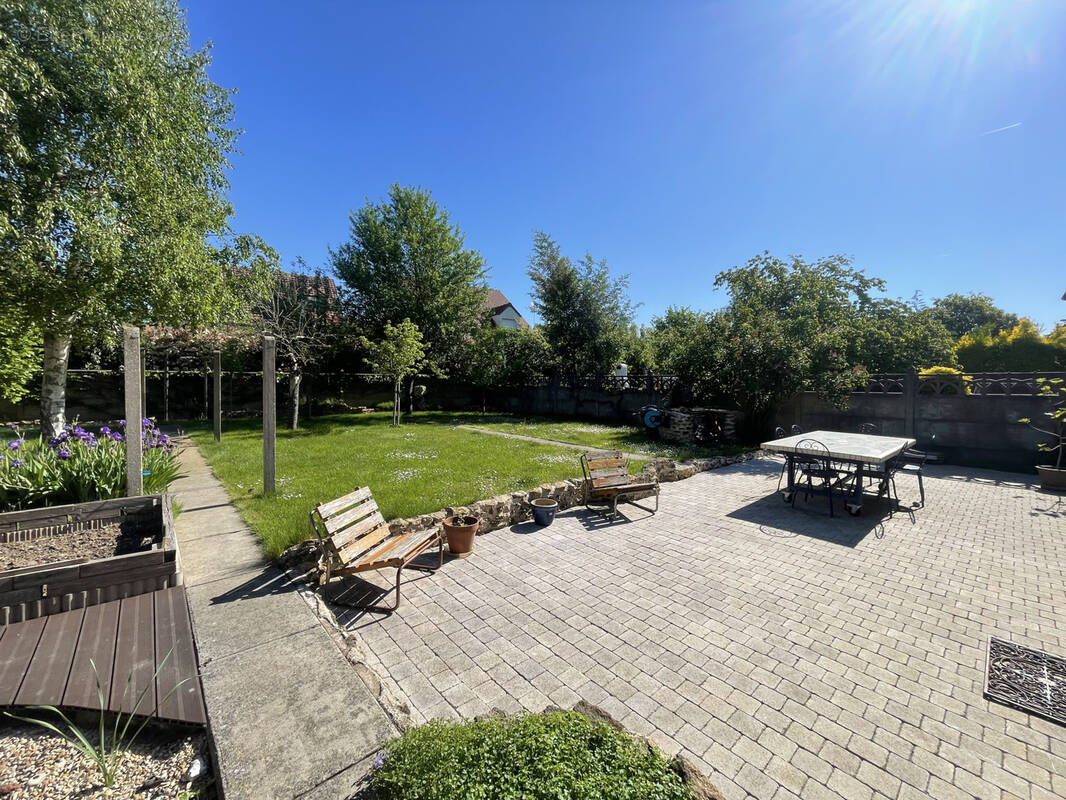 Maison à MAROLLES-EN-HUREPOIX