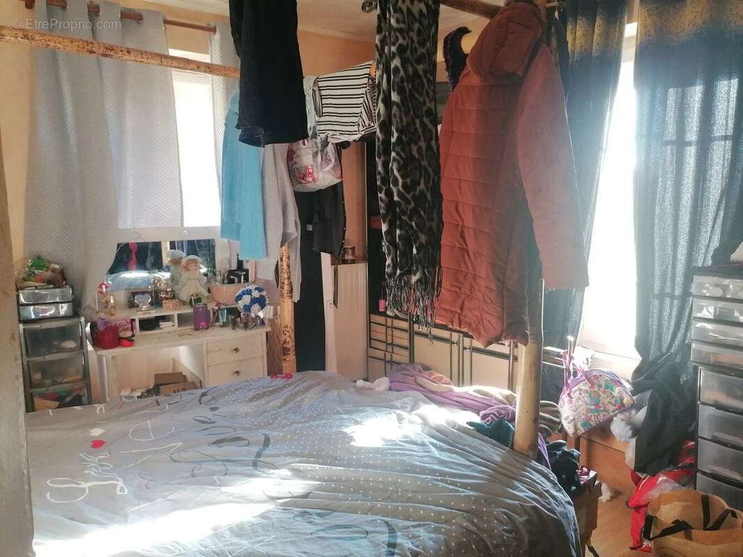 Maison à SAINTE-FLORINE