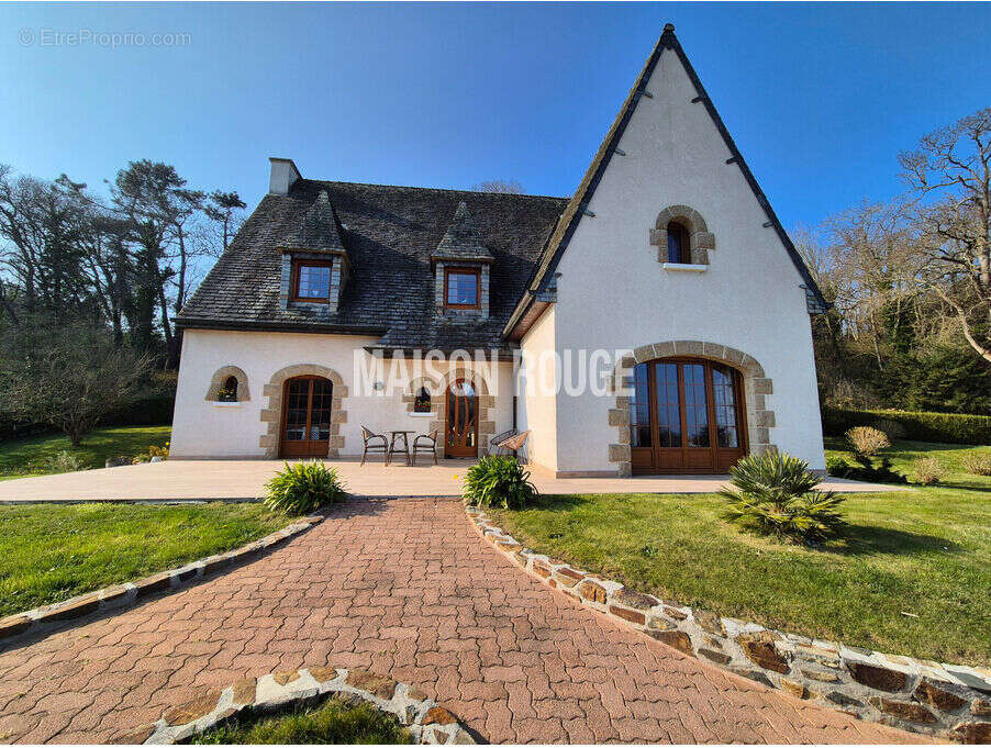 Maison à PLOUBAZLANEC