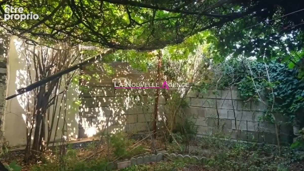 Maison vigneronne avec grand garage et cour - photo 2