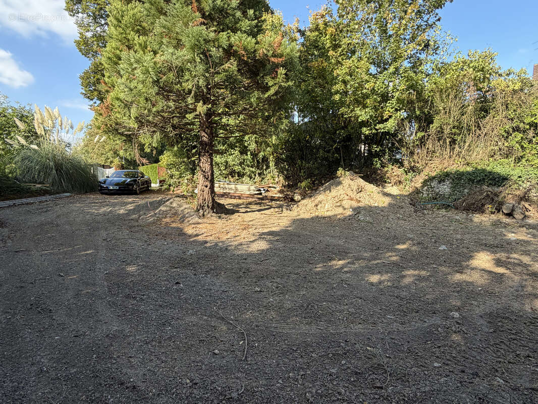 Terrain à ANET