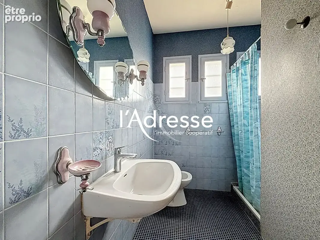 Maison familiale à vendre à SAINT-AVERTIN - 145m² sur terrain de 1650m² - Environnement calme et verdoyant - photo 10