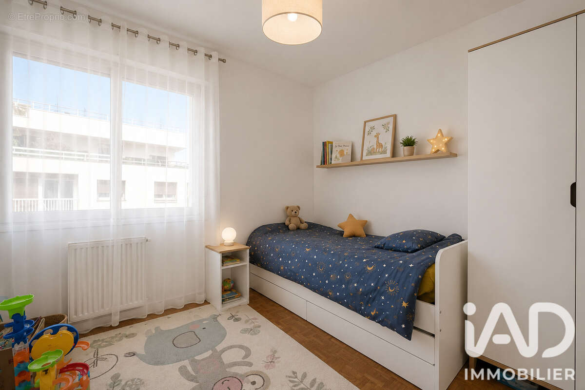 Appartement 105 m² à Rueil-Malmaison  - photo 7