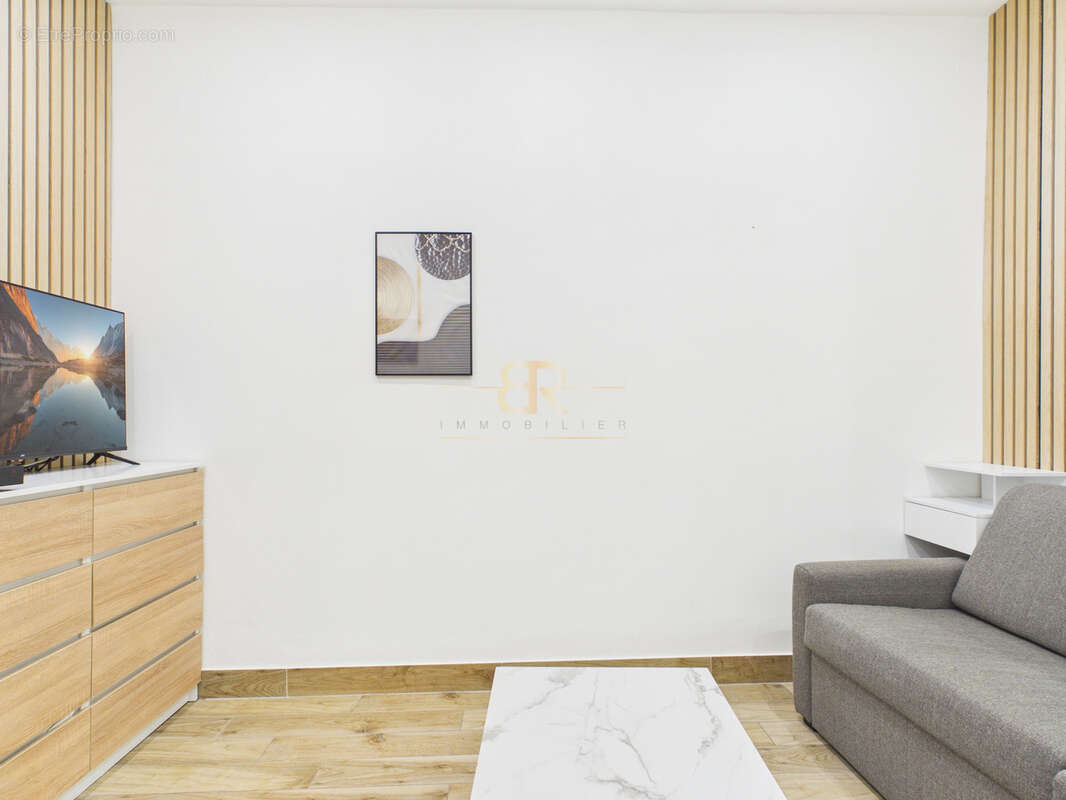 Appartement à PARIS-3E