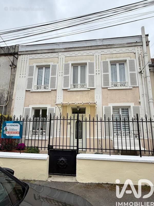 Photo 1 - Maison à DAMMARTIN-EN-GOELE