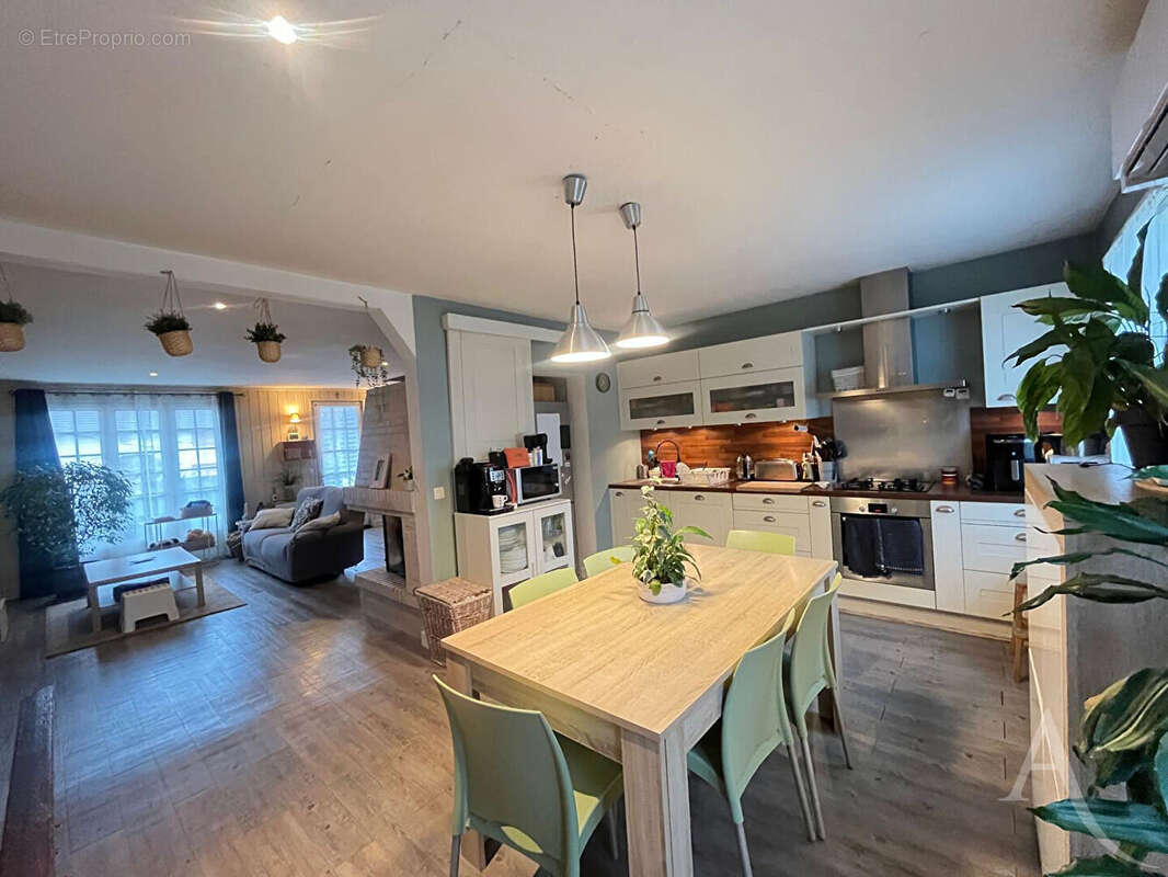 Maison à ROSNY-SOUS-BOIS