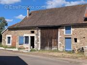 Maison à THOISY-LA-BERCHERE