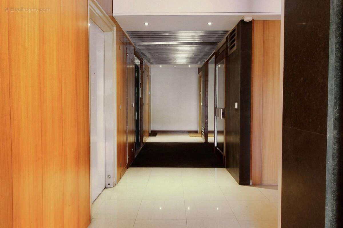 Appartement à GARCHES