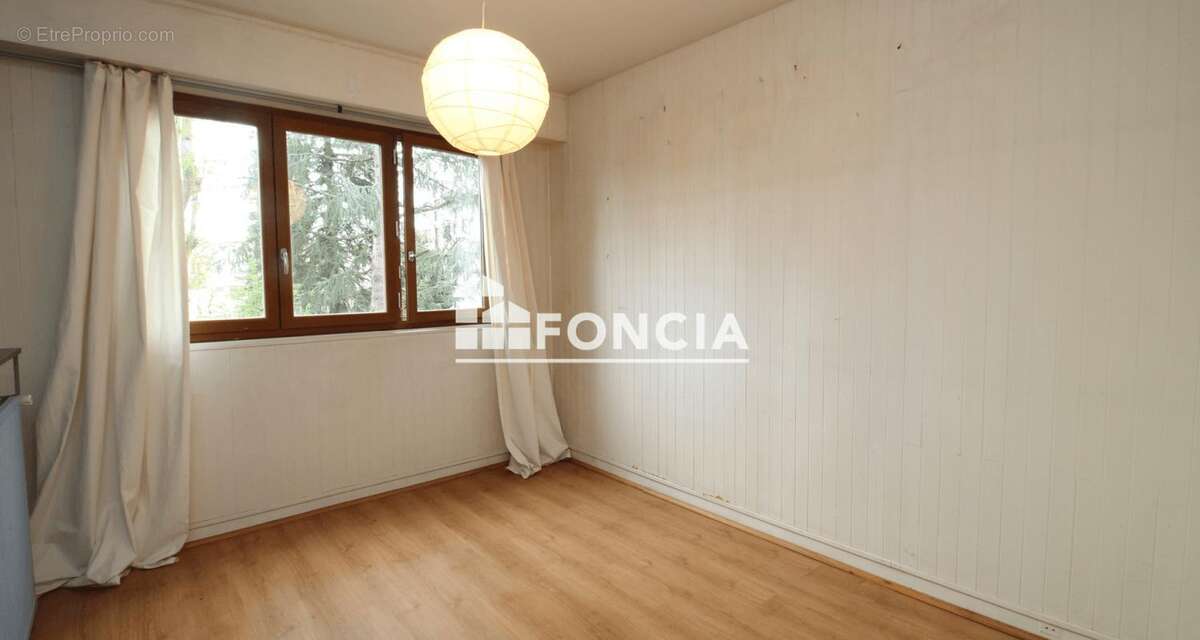 Appartement à CHATENAY-MALABRY