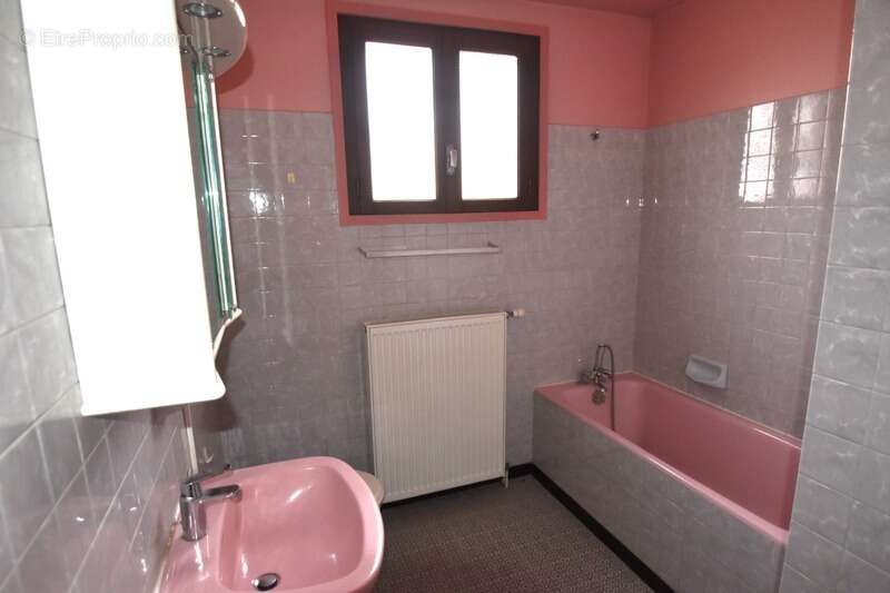 Maison à CHAUFFAILLES