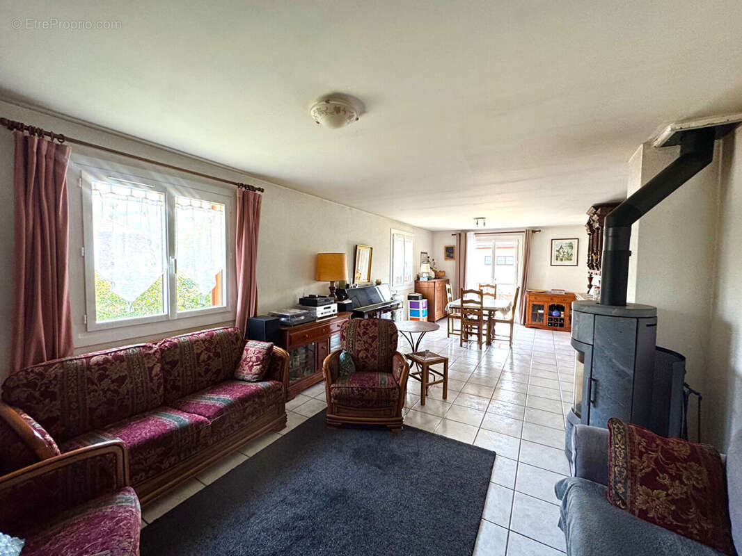 Maison 123 m² à Boege  - photo 7