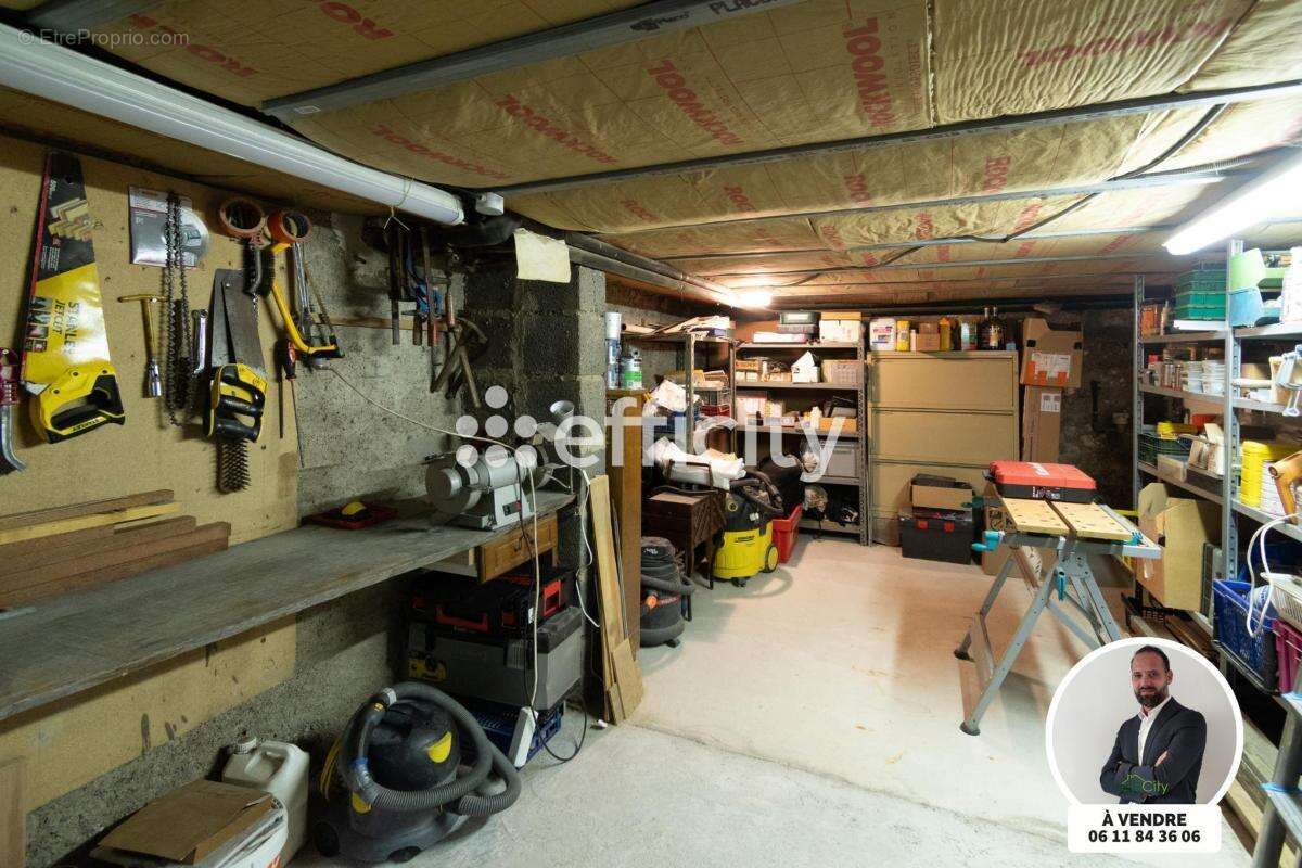 Maison 115 m² à Villeneuve-Le-Roi  - photo 19