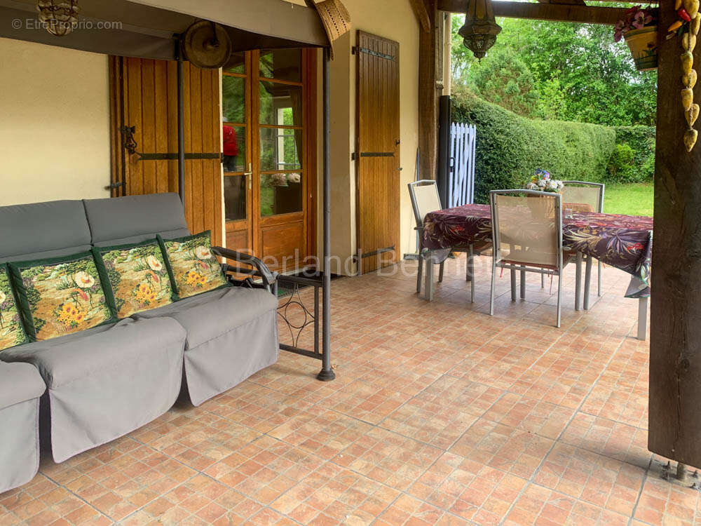 Maison à SAUZE-VAUSSAIS