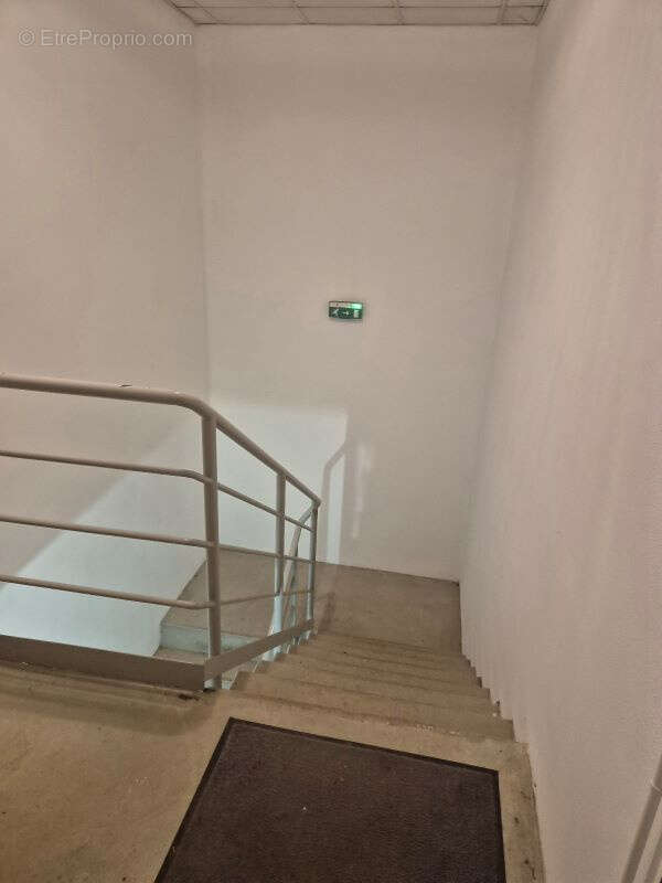 Parking à SAUVETERRE-DE-GUYENNE