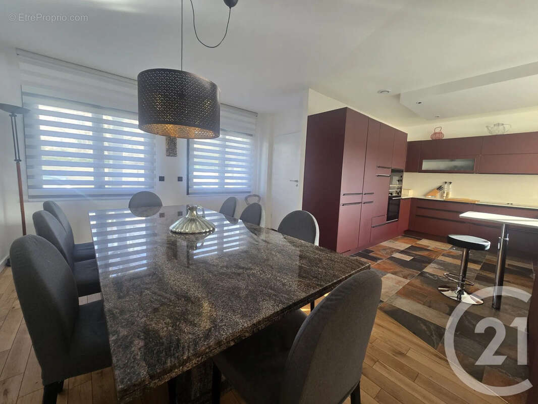 Appartement à MAISONS-ALFORT