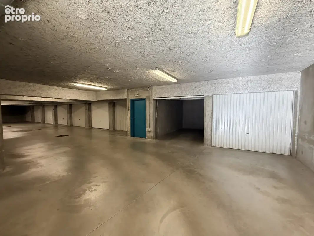 Clermont Ferrand  superbe appartement T5 95 m2, 3 chambres, 2 terrasses de 30 et 25 m2, garage, asc, 260500€ F - photo 16