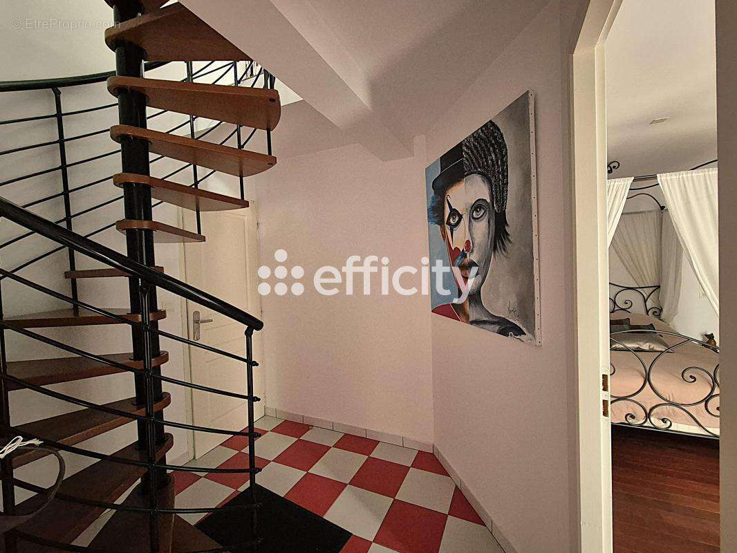 Maison à SAINT-GEORGES-DE-DIDONNE