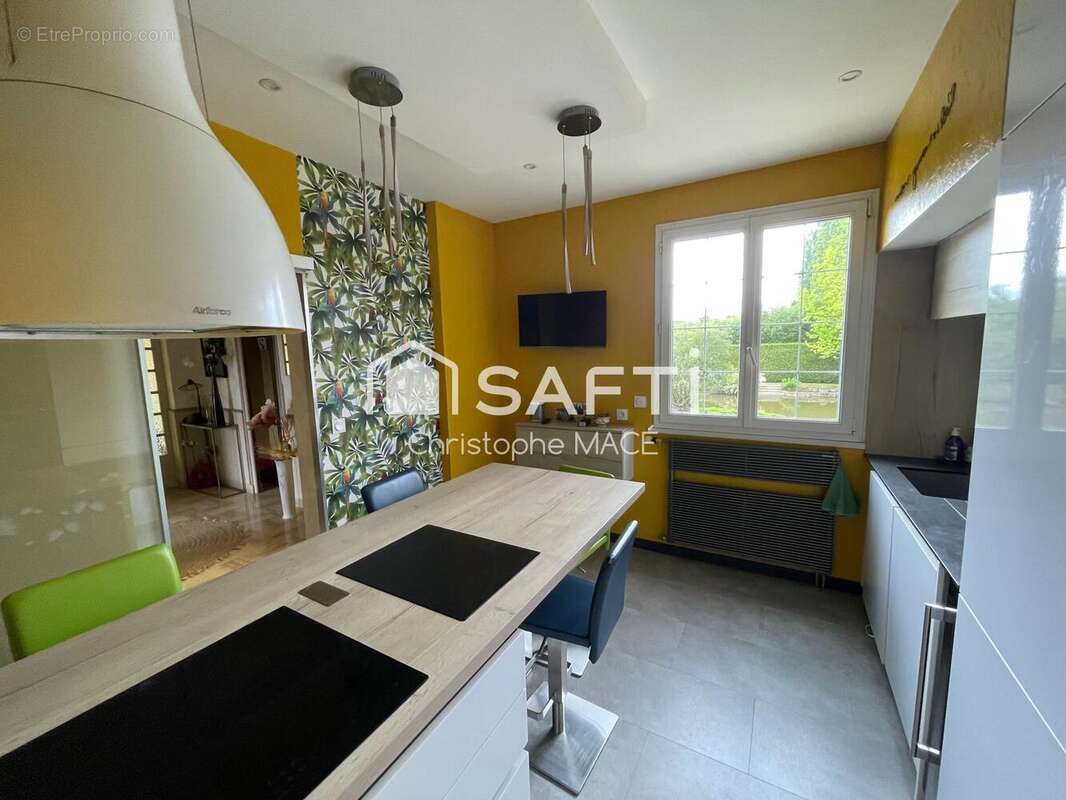 Photo 3 - Maison à LAVAL