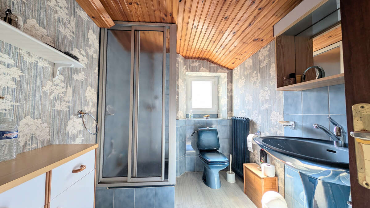 Maison à LES LANDES-GENUSSON