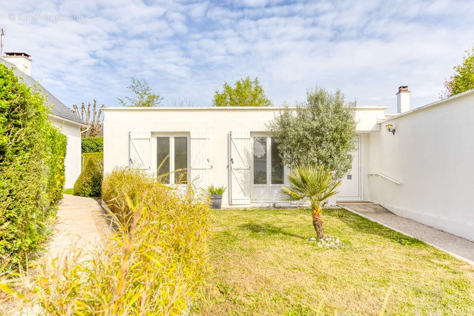 Maison à OZOIR-LA-FERRIERE