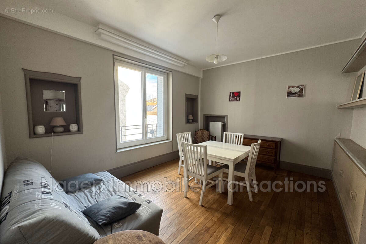 Appartement à VICHY
