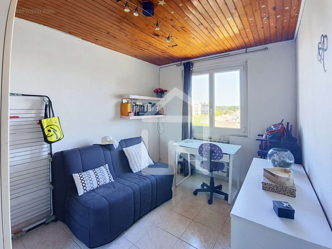 Guilherand-Granges, appartement type 5 de 90,13m2 - photo 7
