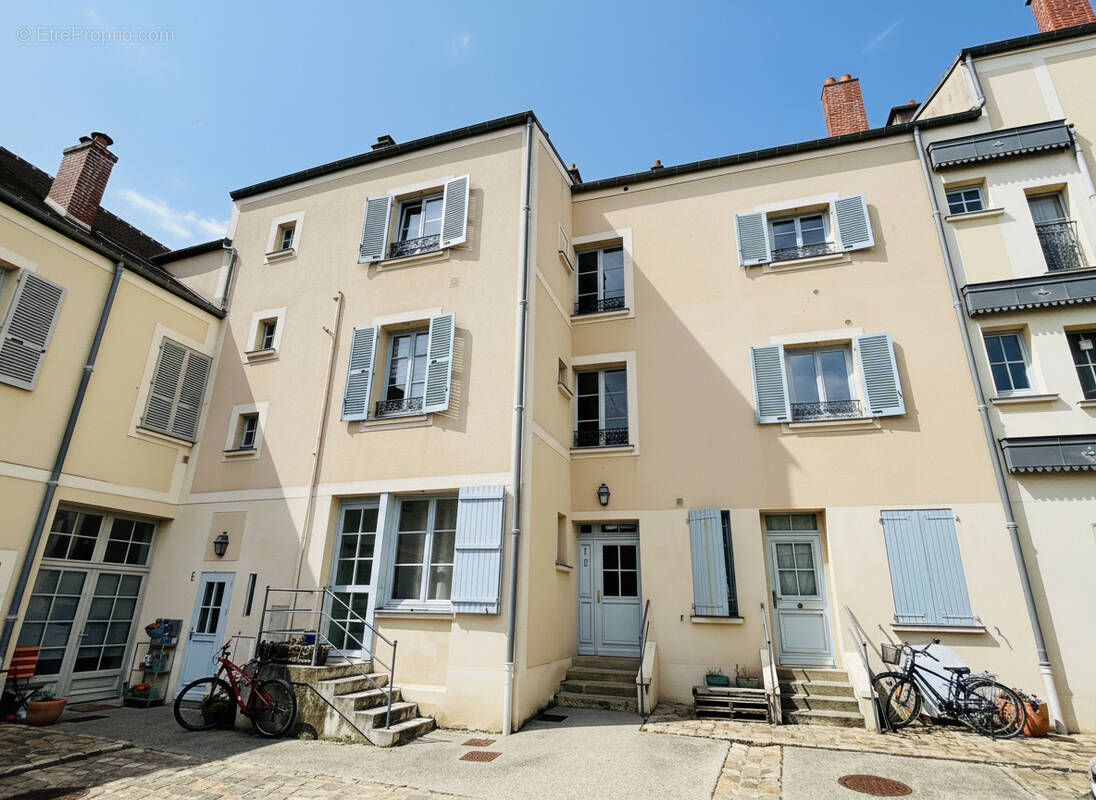 Appartement à RAMBOUILLET