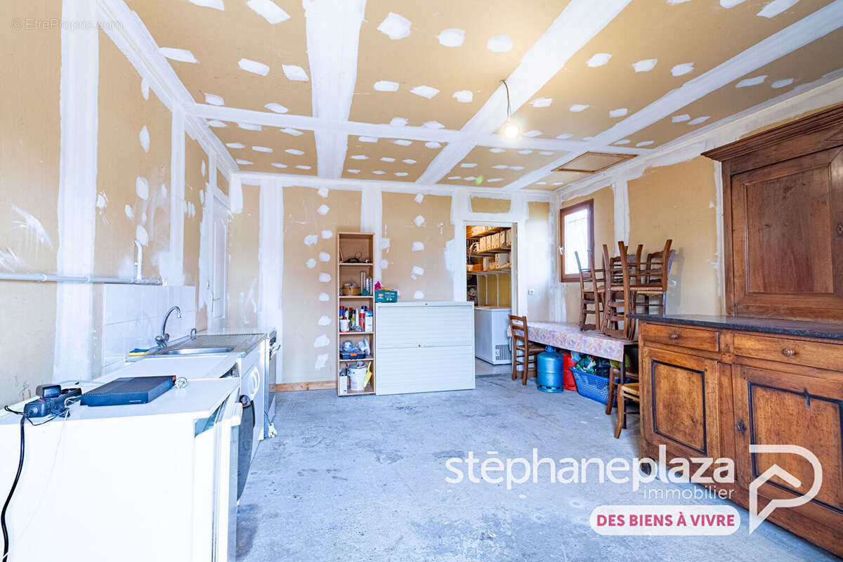 Maison à BELLEVILLE