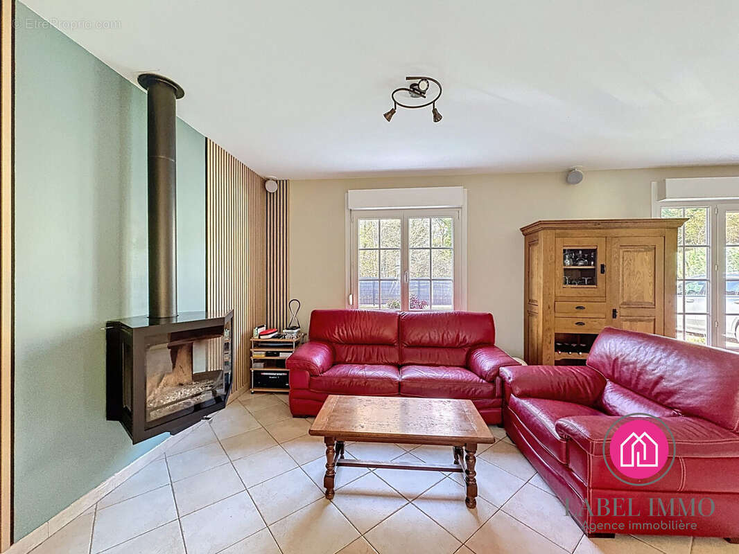 Maison à FRESNES-SUR-ESCAUT