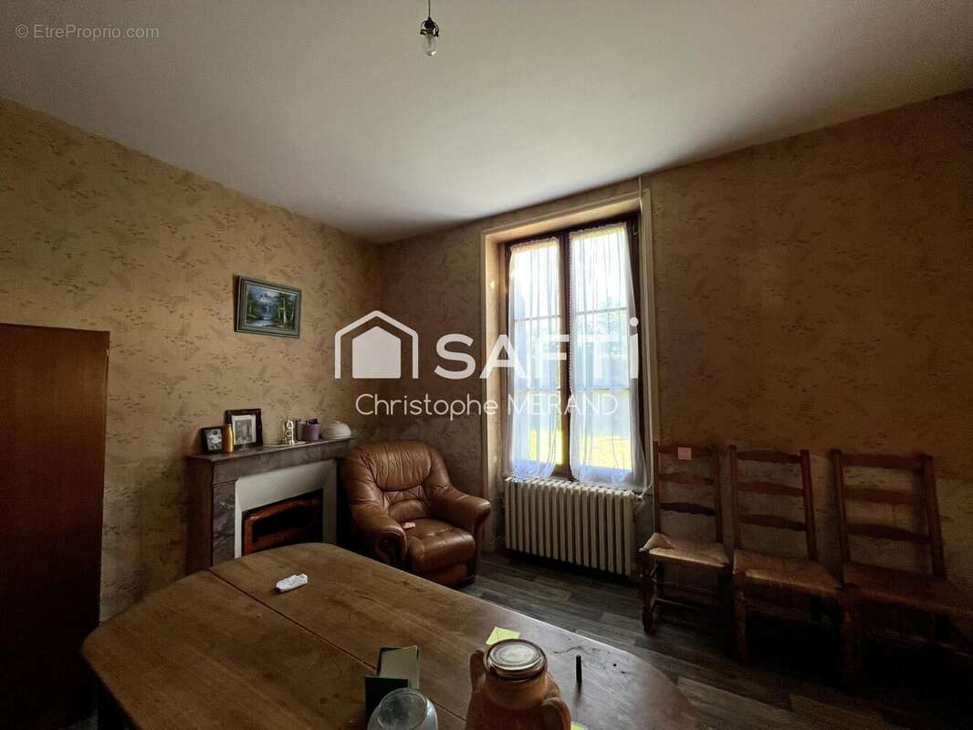 Photo 8 - Maison à LEUGNY