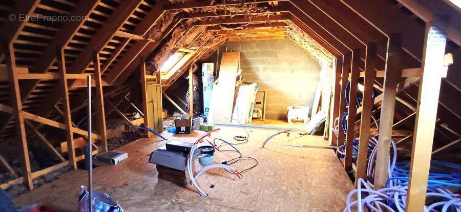 Maison à LA SUZE-SUR-SARTHE