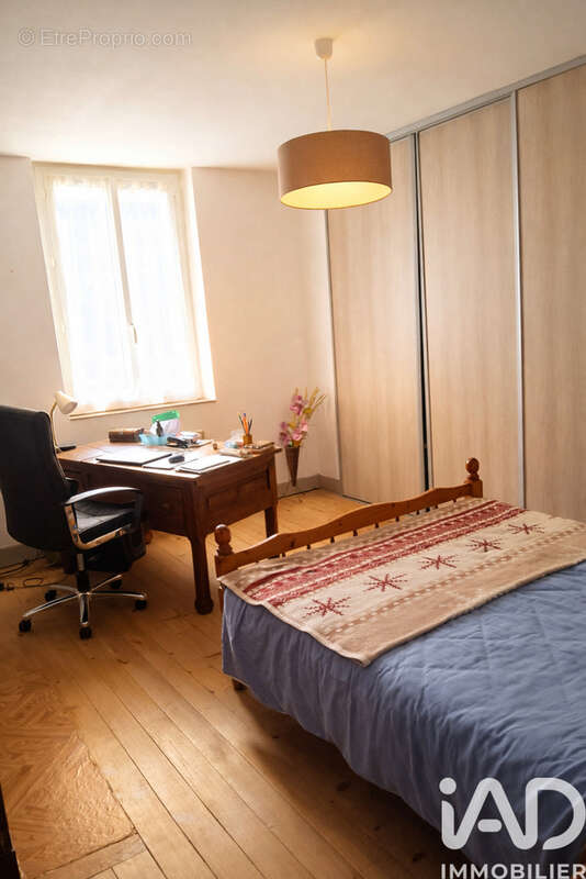 Photo 6 - Maison à ETREPAGNY