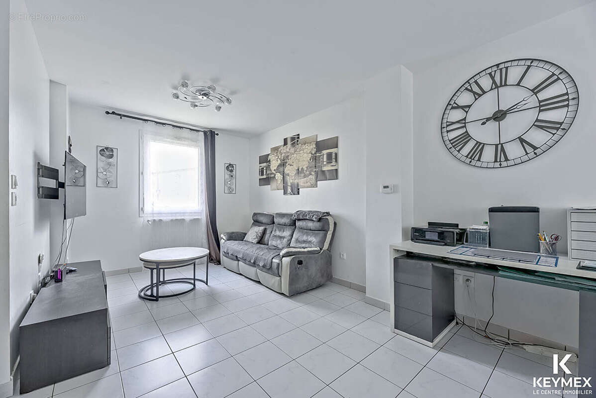 Maison à MERY-SUR-OISE