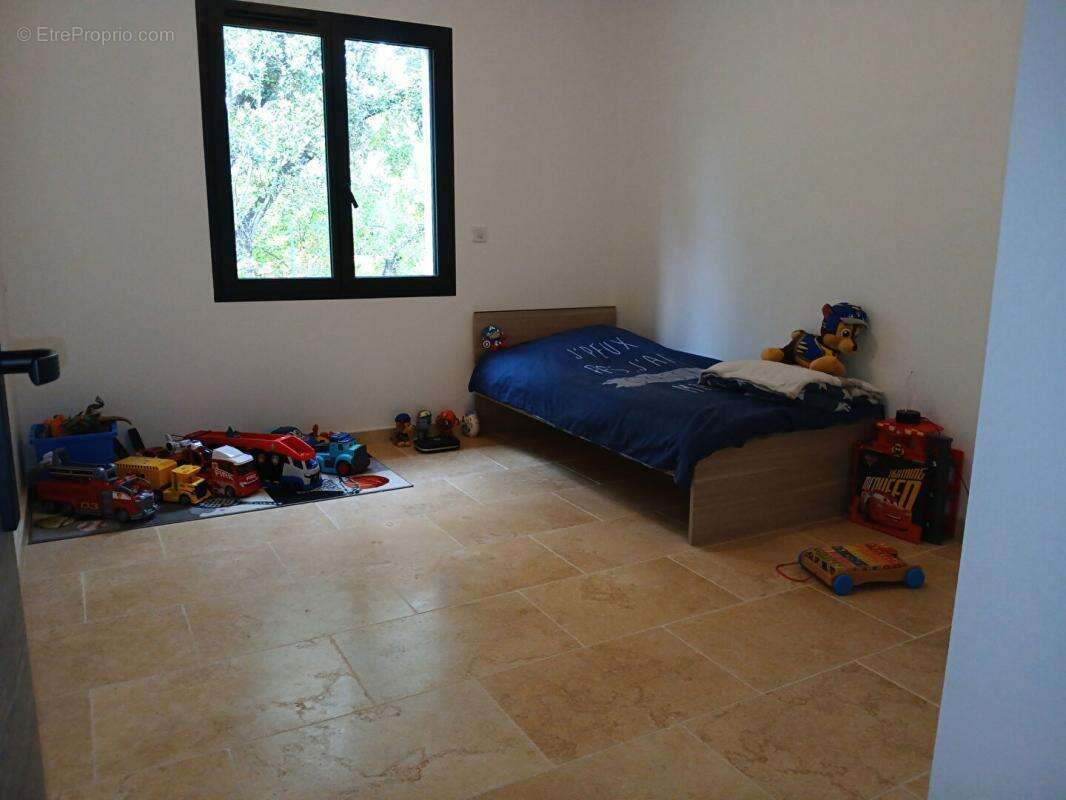 Maison à MONTFORT-SUR-ARGENS