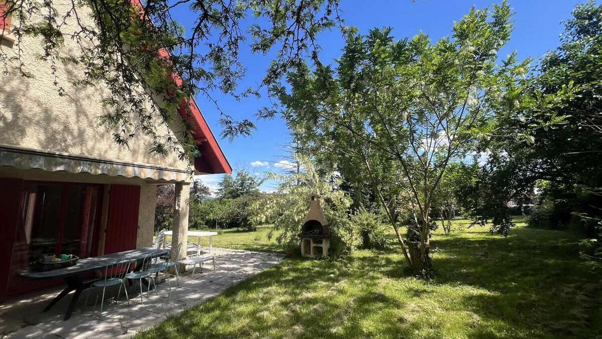 Photo 2 - Maison à DOMMARTIN