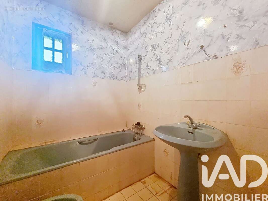 Photo 6 - Maison à POULDREUZIC